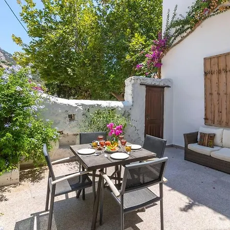 Korsan Minik-pretty Two Bedroom Townhouse In Old Town Kalkan